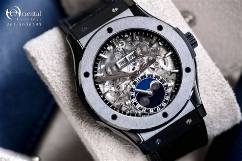 hublot classic fusion aerofusion moonphase aero moon titanium 42mm|Hublot aerofusion review.